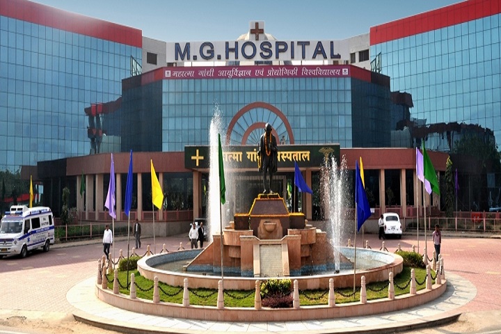 https://cache.careers360.mobi/media/colleges/social-media/media-gallery/6528/2020/12/7/Campus  view of Mahatma Gandhi Medical College and Hospital Jaipur_Campus-View.jpg